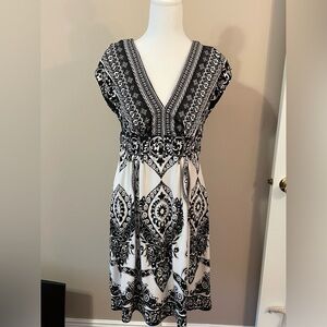 Saks Fifth Avenue rayon crepe dress.